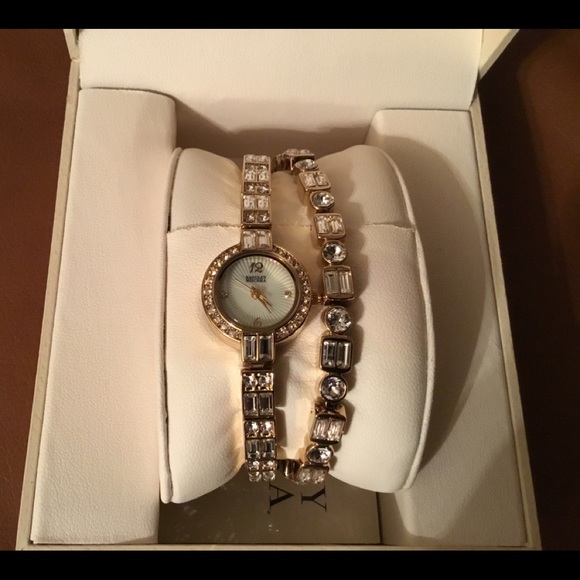 Vintage Gruen 17 Jewel Ladies Mechanical Wristwatch N225R  display picture 1